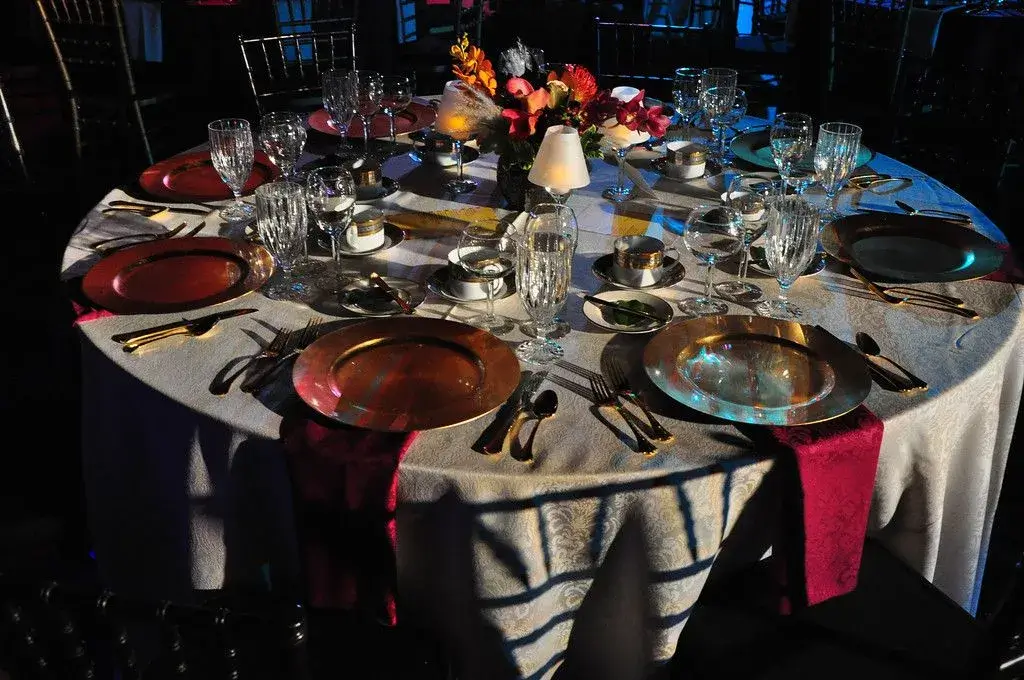 An elegantly decorated table at a gala dinner